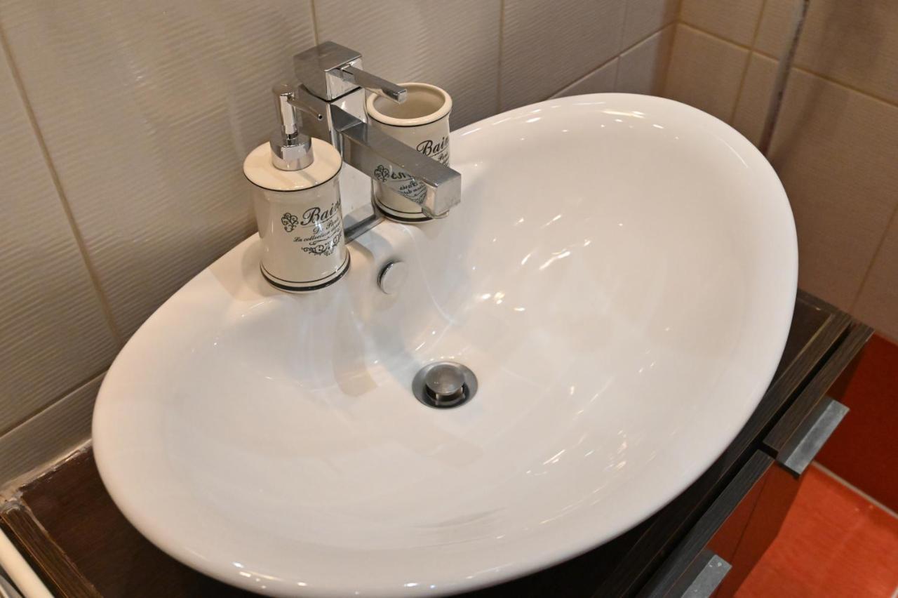 Cozy Apartment Νear Nea Paralia Of 테살로니키 외부 사진