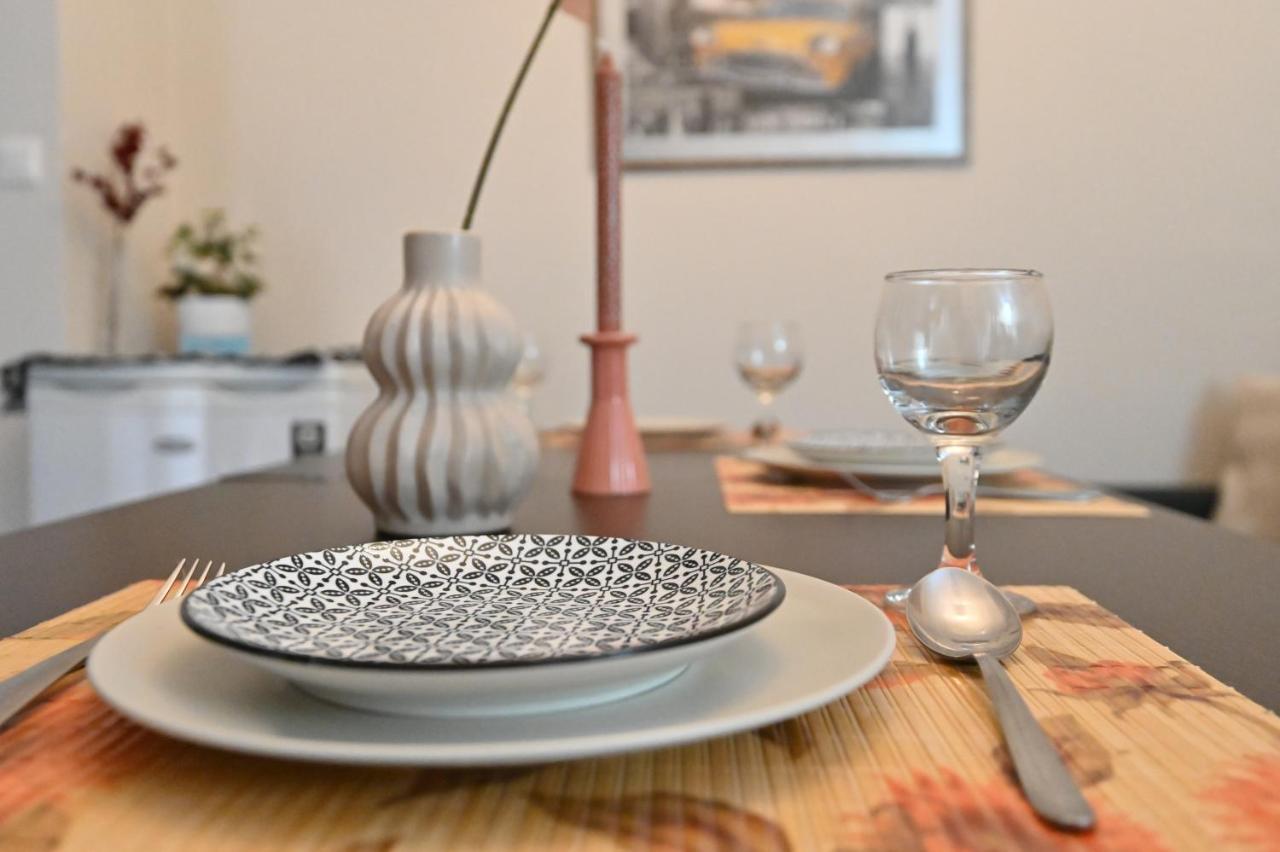 Cozy Apartment Νear Nea Paralia Of 테살로니키 외부 사진
